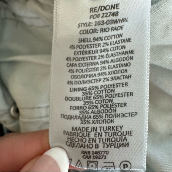 RE/DONE 90s High Rise Loose Jeans Button Fly Raw Hem Medium Wash Size 23 - Picture 11 of 15